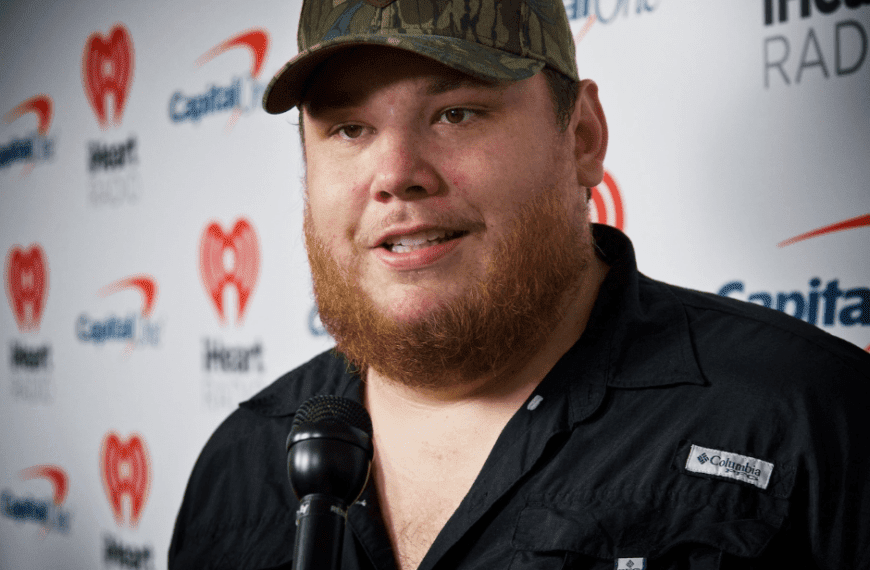 Luke Combs